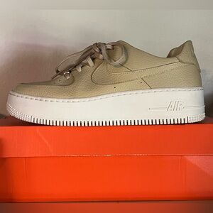 Nike AF1 like new shoes